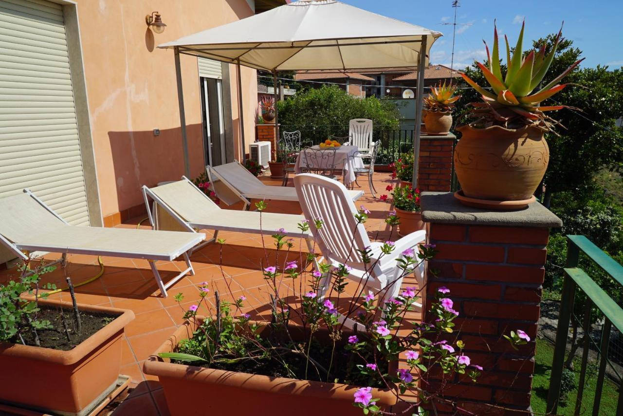 La Magnolia Apartment Aci Trezza Exterior foto